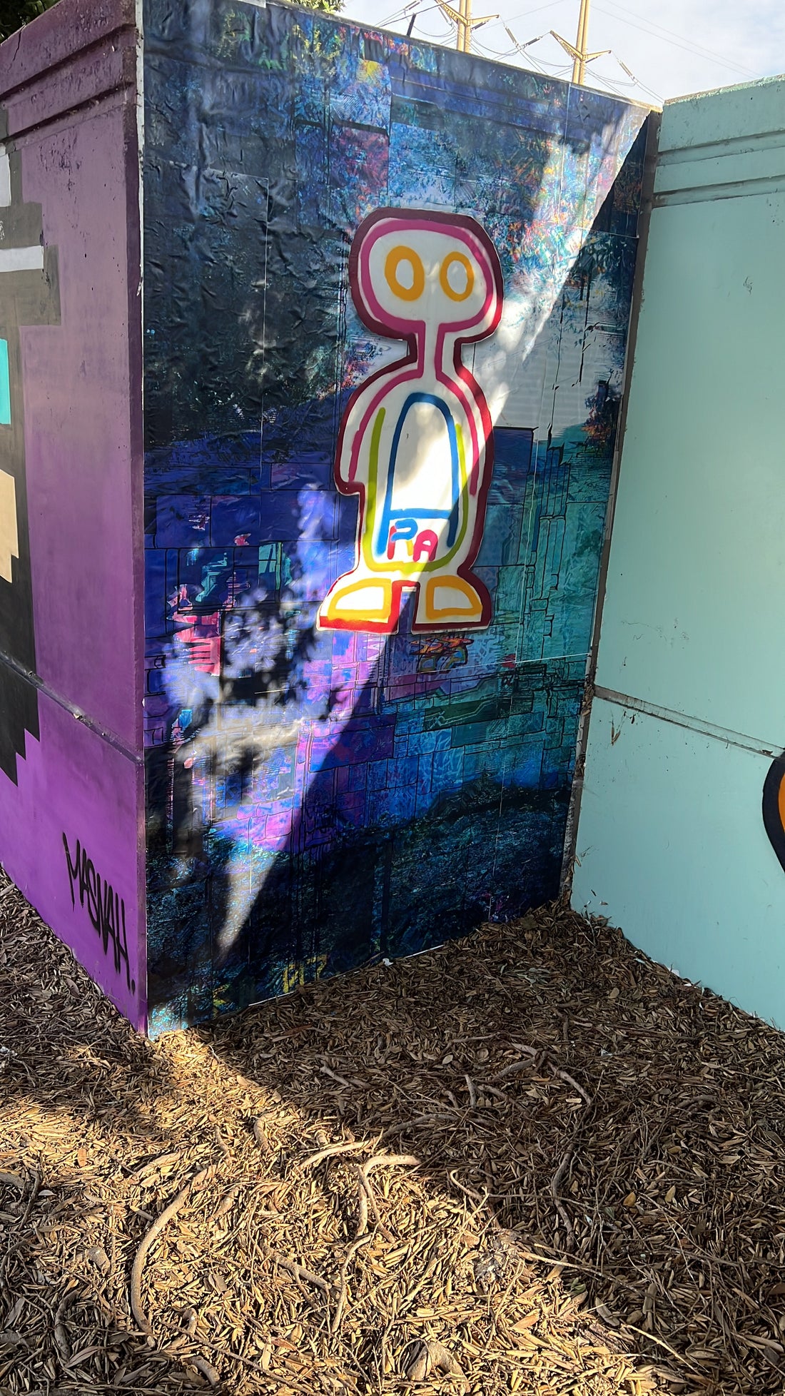 Herondo Wall - Refreshed