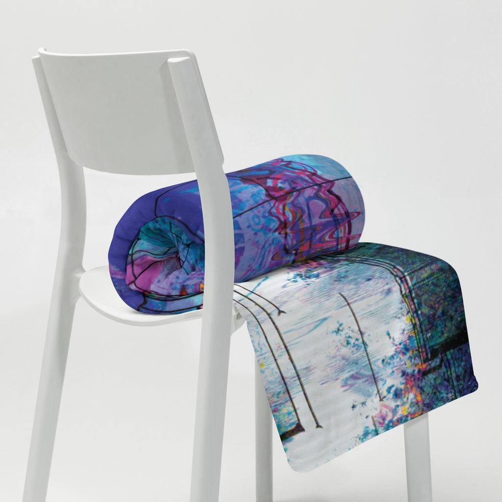 Herondo Wall | Throw Blanket