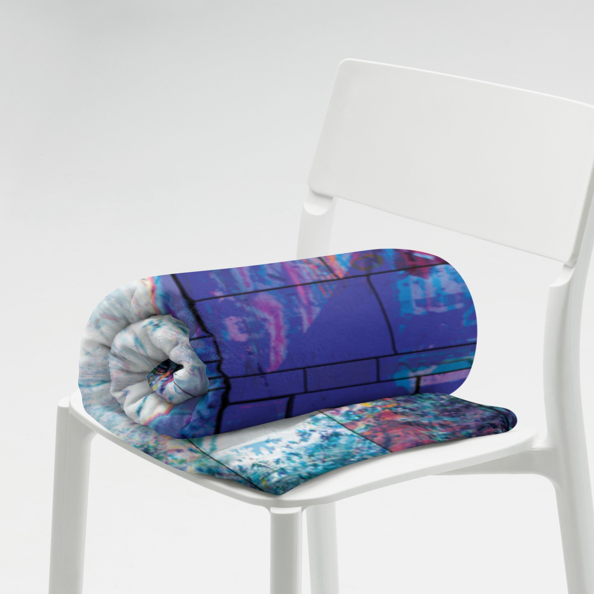 Herondo Wall | Throw Blanket